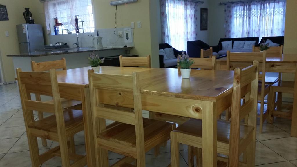 Ebenezer Guesthouse Bluewater Bay Port Elizabeth Exterior foto